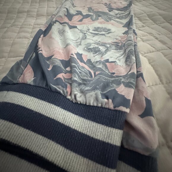 Floral joggers - Picture 2 of 2